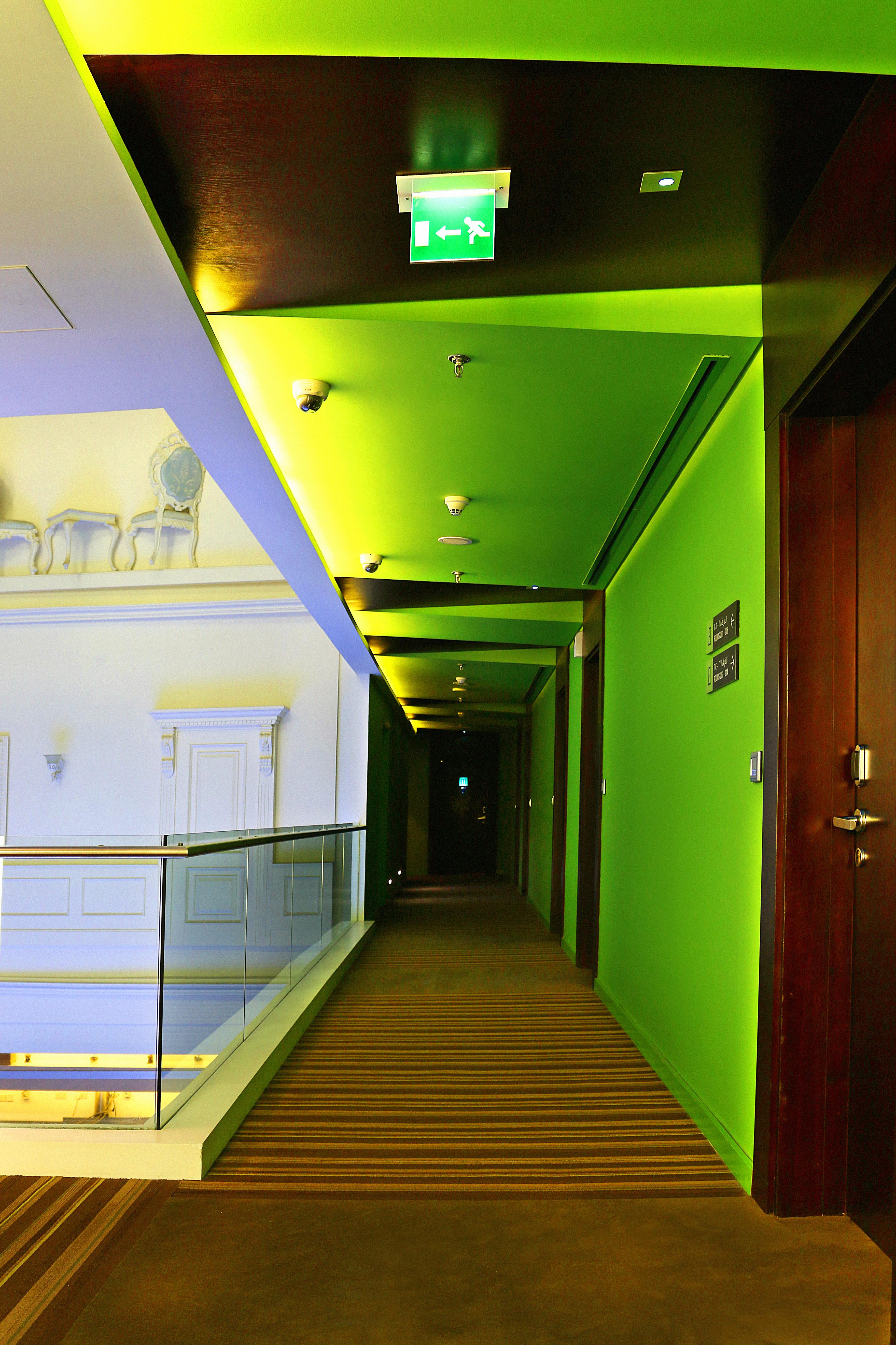 Hues Boutique Hotel Dubai Exterior photo