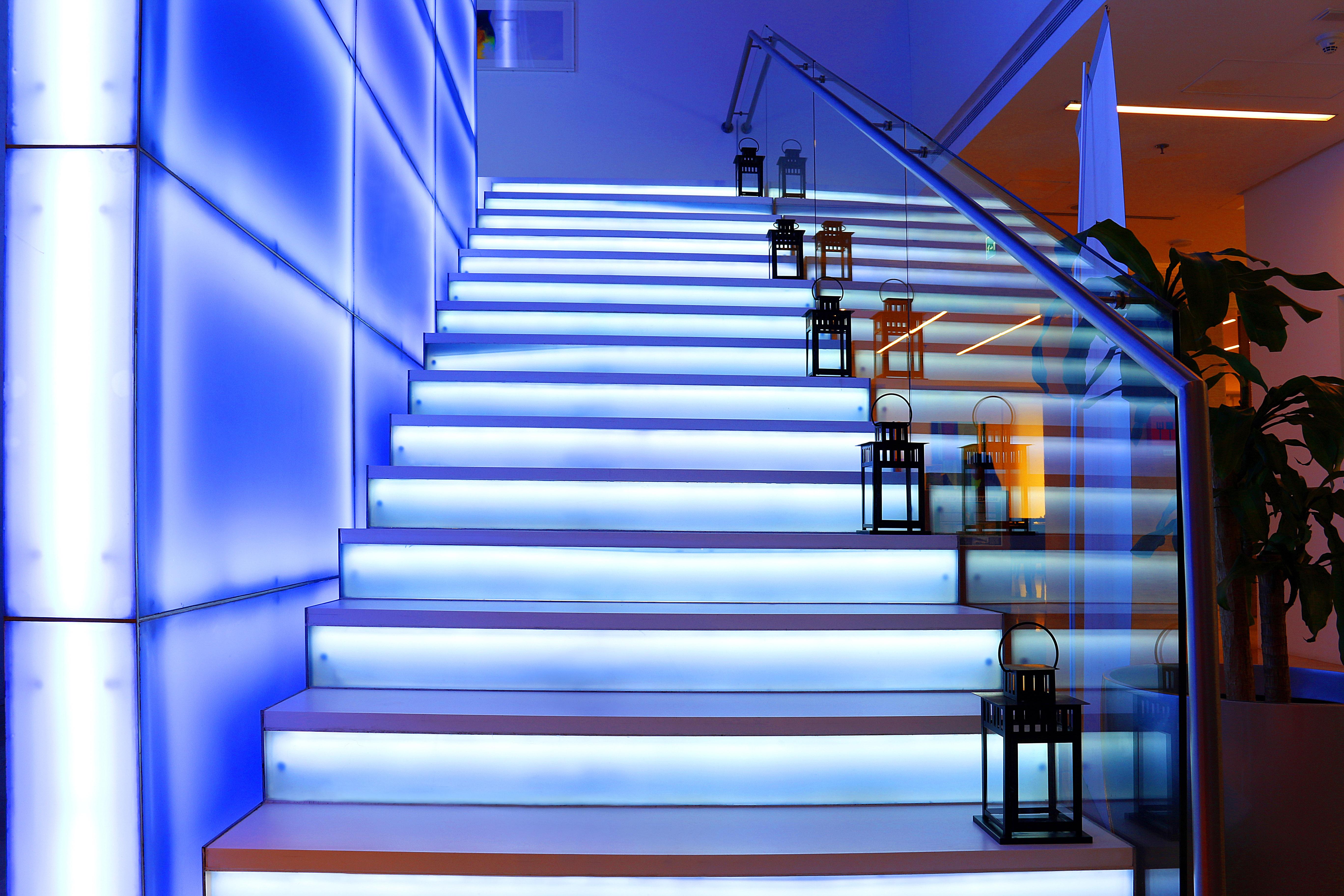 Hues Boutique Hotel Dubai Exterior photo